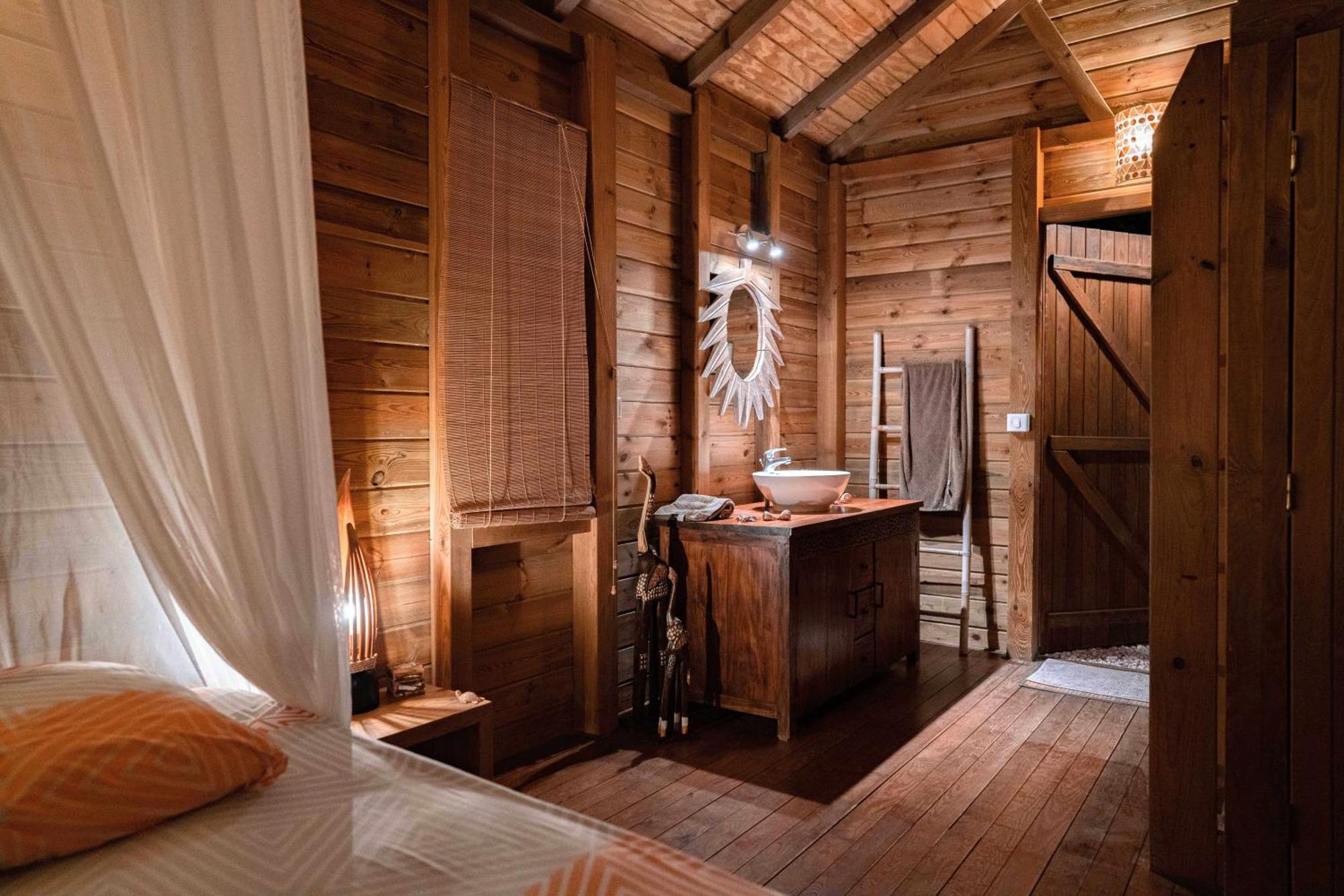 Au Jardin Des Colibris Ecolodge&Spa Десе Екстер'єр фото